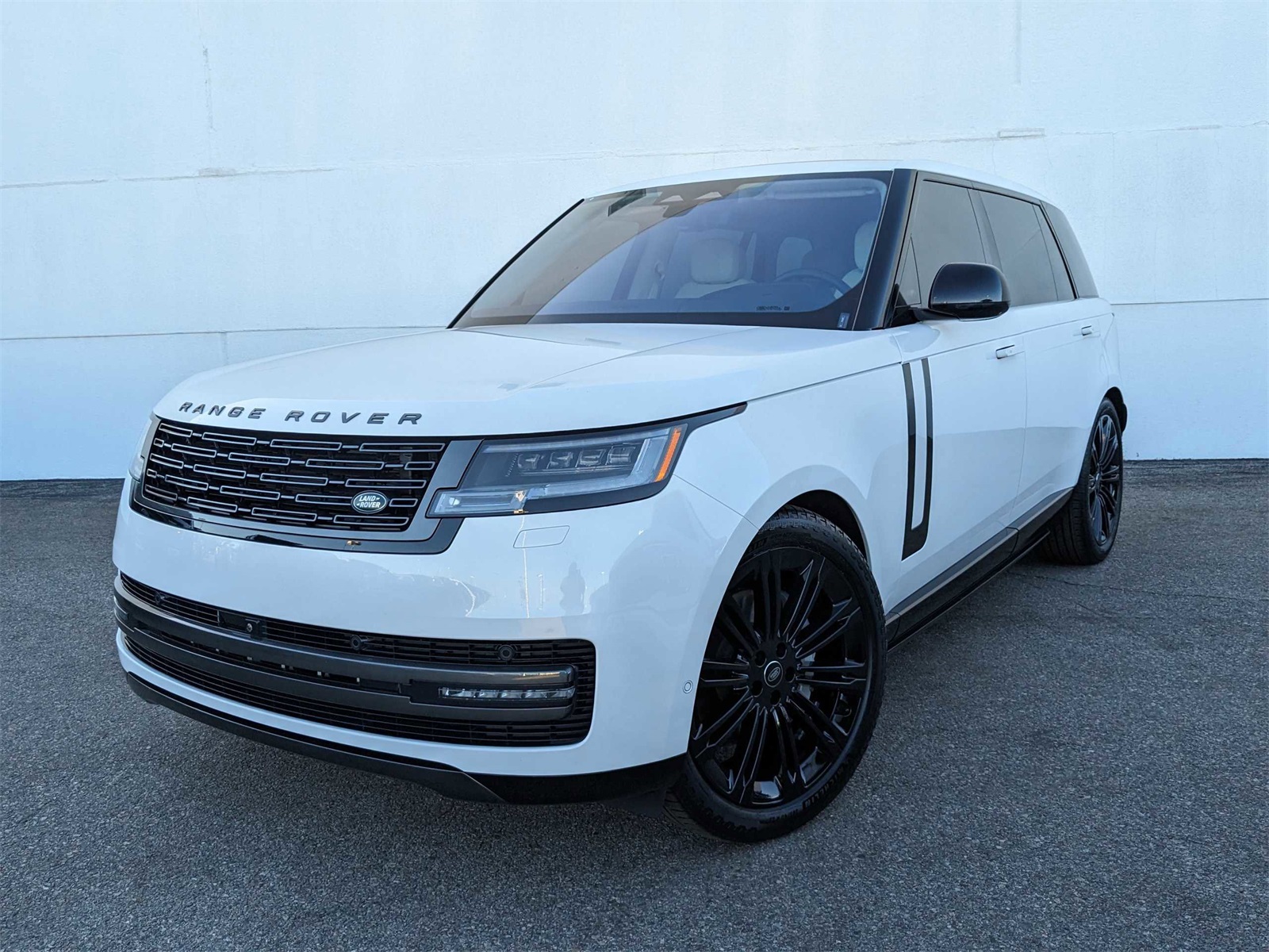 Range sales rover van